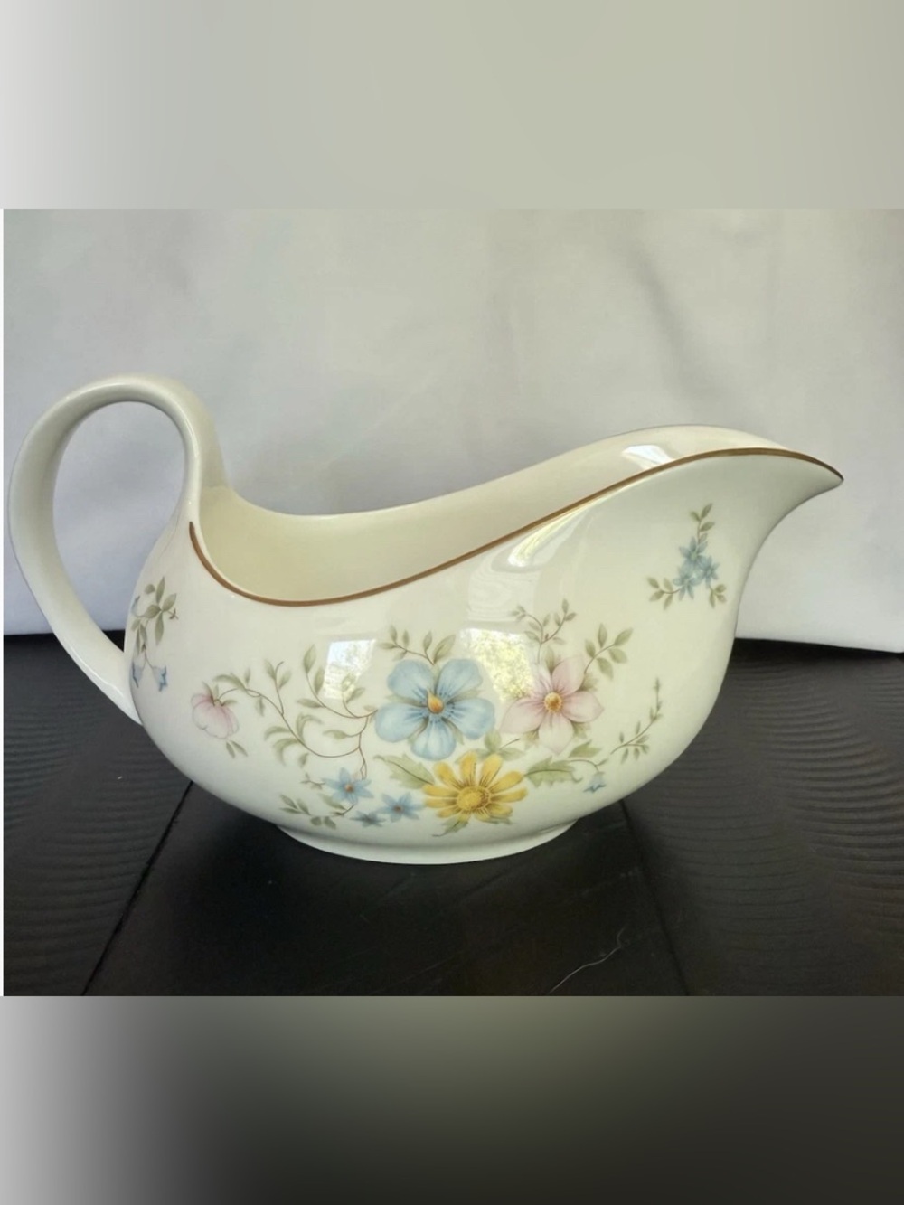 Royal Doulton Elegy Gravy Boat Fine Bone China Floral